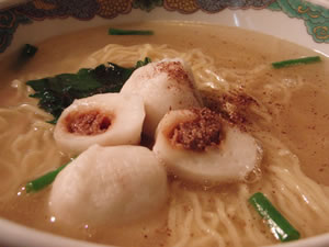 上生身団子入りラーメン